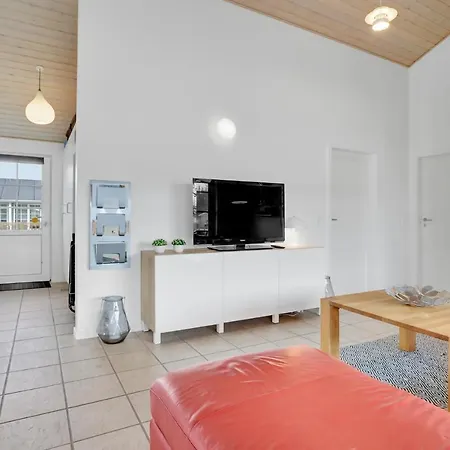 Prázdninový dům 3 Bedroom Stunning In *