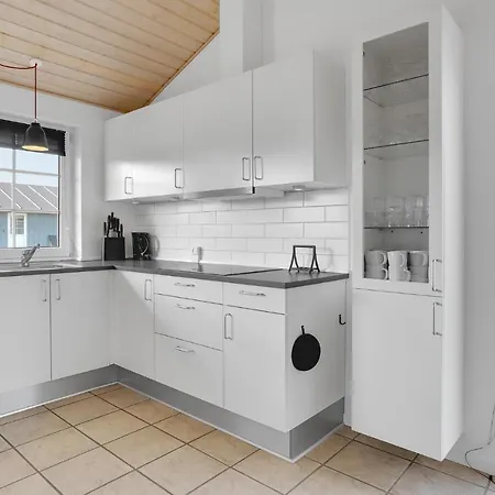 3 Bedroom Stunning In Prázdninový dům *