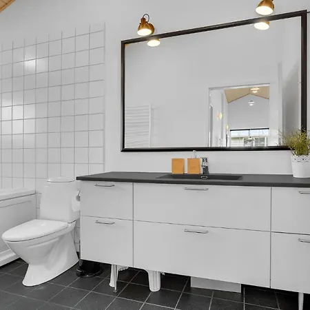 3 Bedroom Stunning In Prázdninový dům *