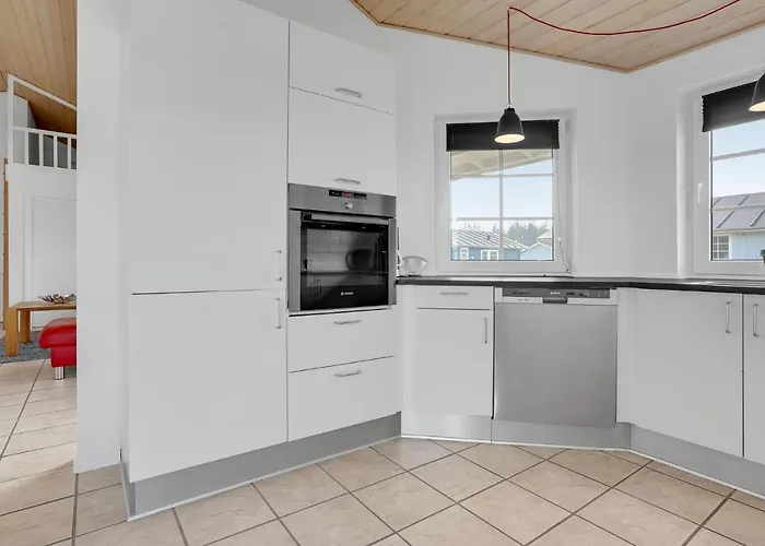 3 Bedroom Stunning In 펜션 *